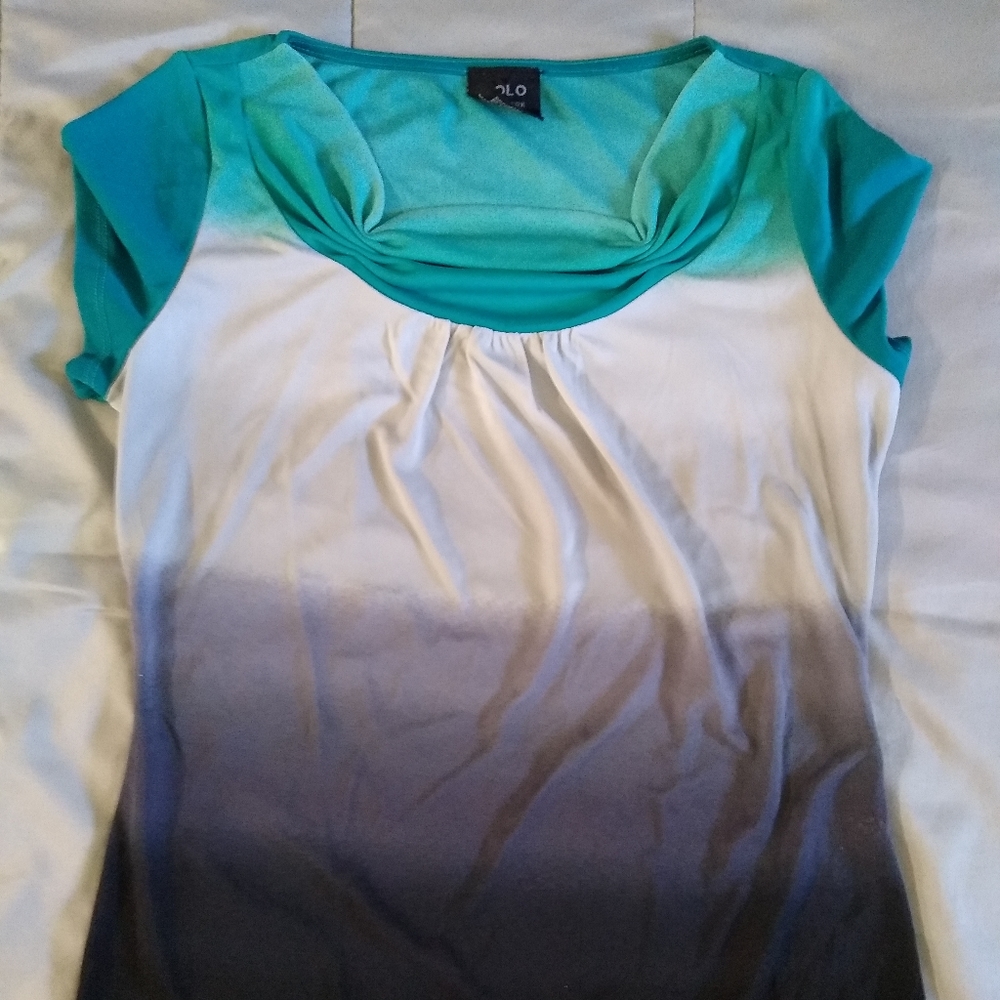SOLO blouse  Petite Small
